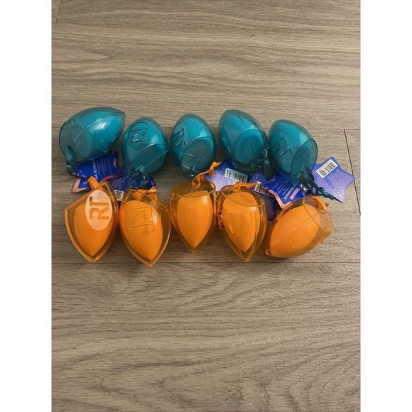 NEW IN BOX Real Techniques Set of 10 Beauty Blenders Facial Sponges in Container